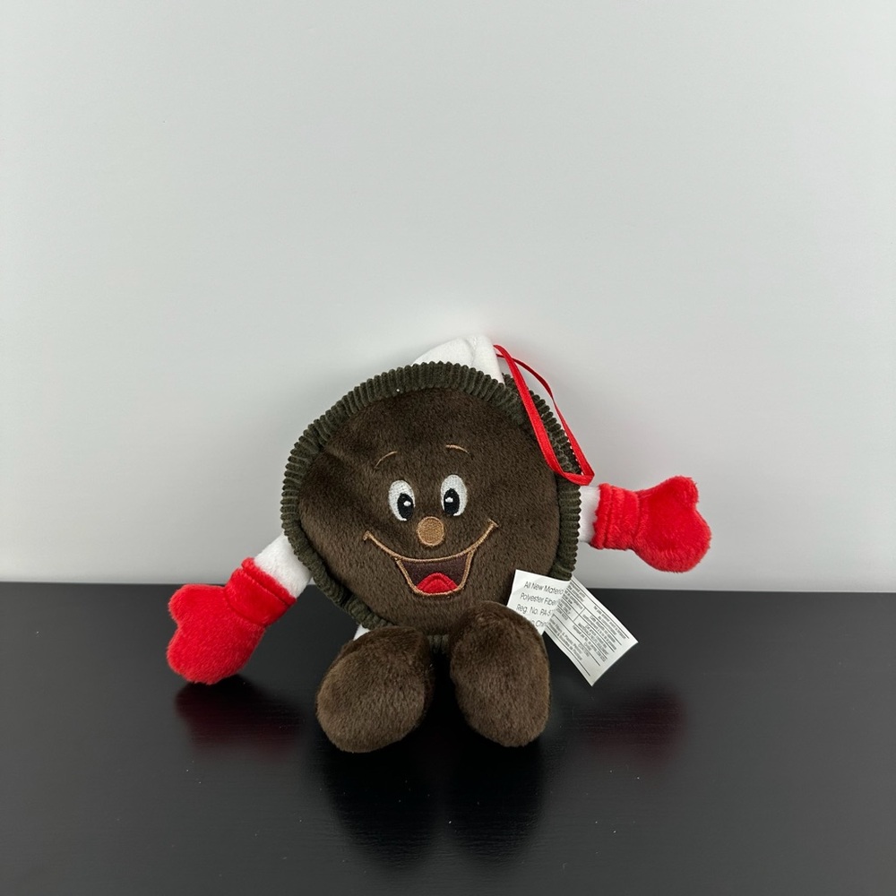 Oreo Cookie Dunk Limited Edition 7" Plush Stuffed Nabisco Christmas Ornament